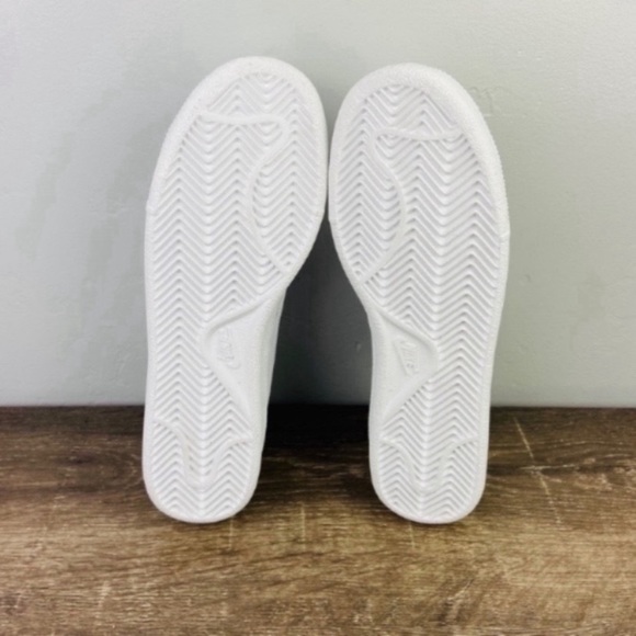 NEW Nike Tennis Classic - Picture 6 of 6